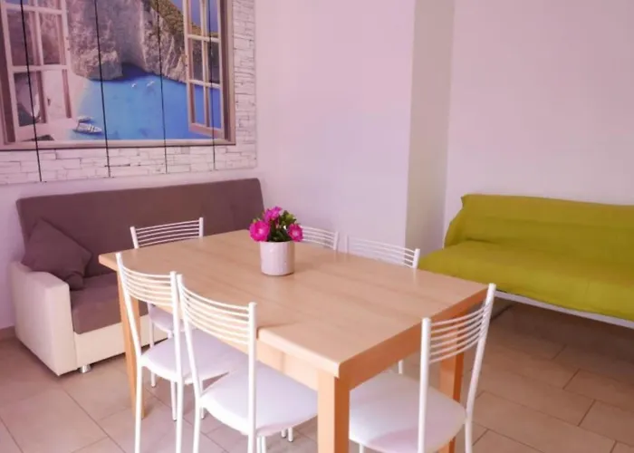 Bright Escape 250mt From The Sea Μπιμπιόνε